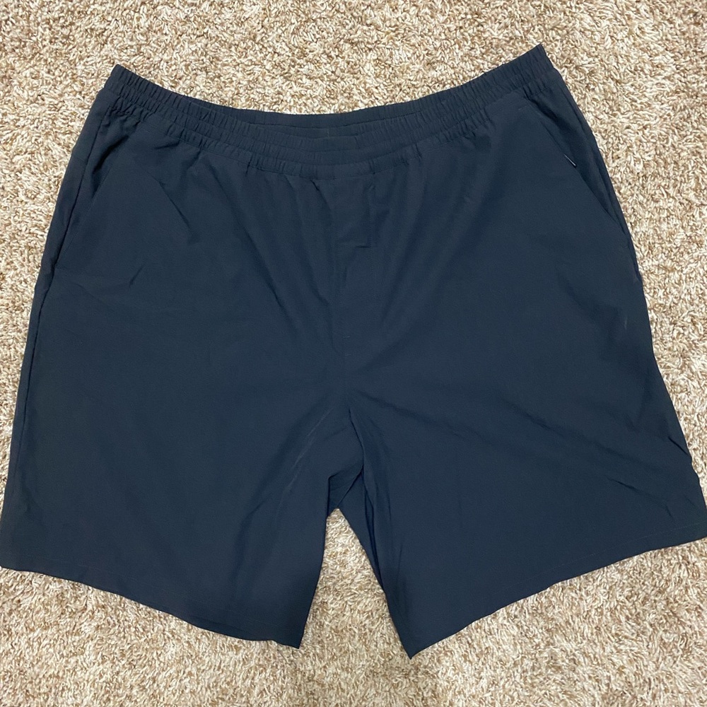 Hill City Shorts 8in